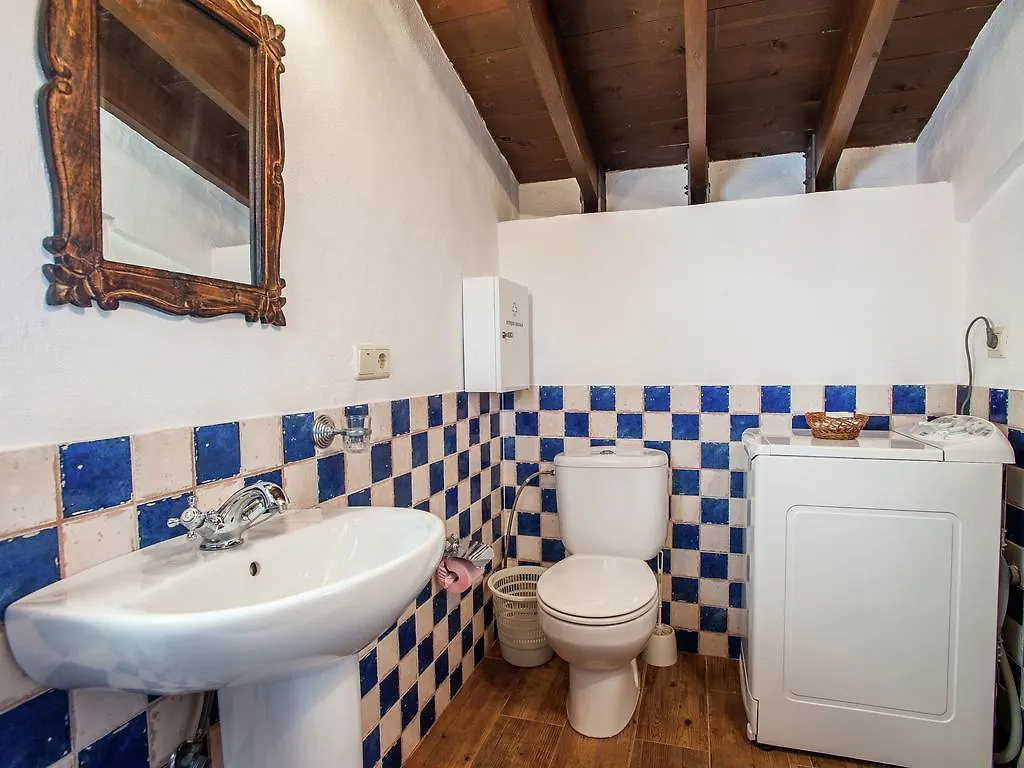 Holiday home Belvilla By Oyo La Cocineta Fuentes de Cesna
